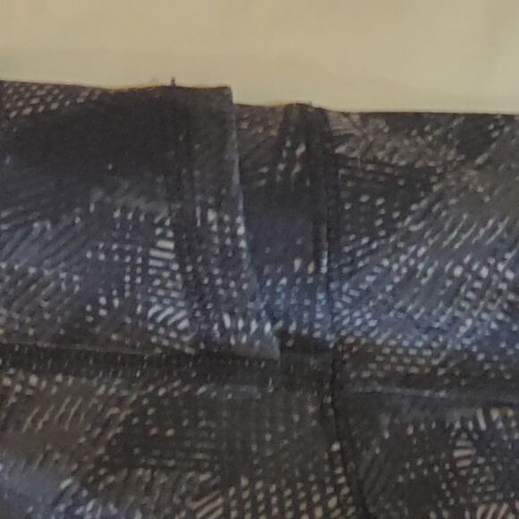 Reebok Workout Athletic Leggings Pants Activewear Athleisure Crop Pants Large - Picture 5 of 6